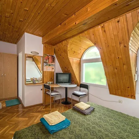 Guest house Spiro *